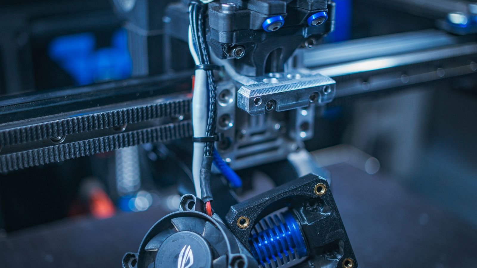Impressora 3D CoreXY ou mesa móvel: diferenças práticas antes da compra