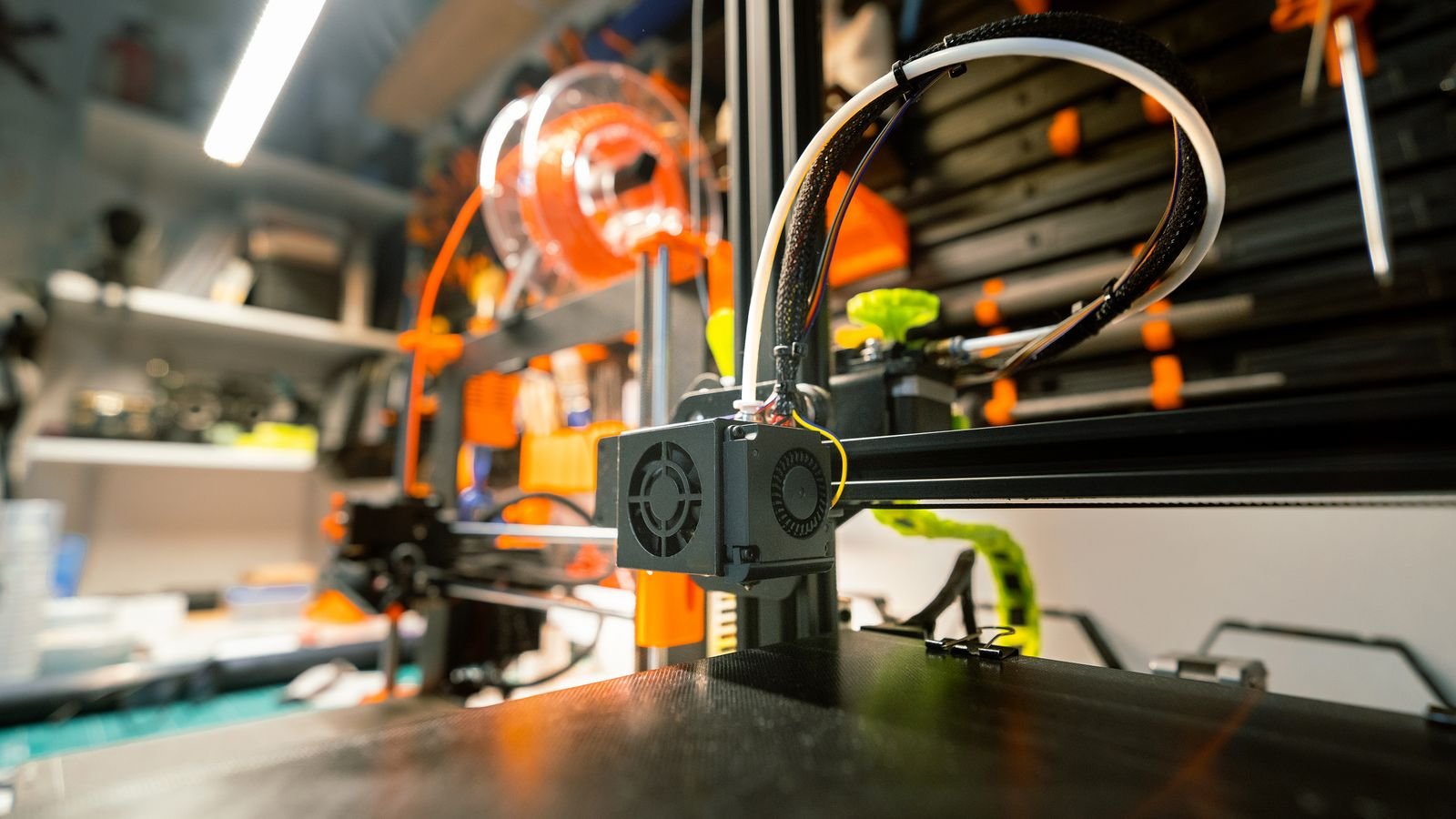 Onde colocar a impressora 3D em casa: espaço, ventilação, ruído e segurança